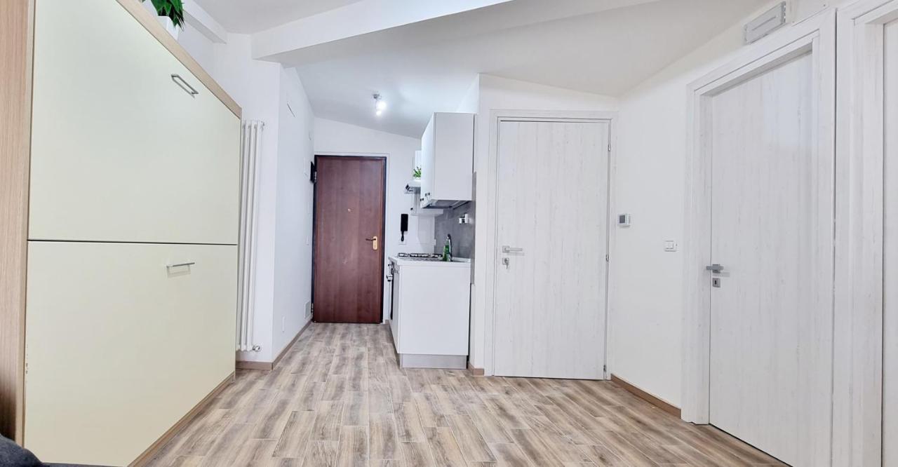 Guest Holiday Mandra 12 E 13 Реджо-нель-Емілія Екстер'єр фото