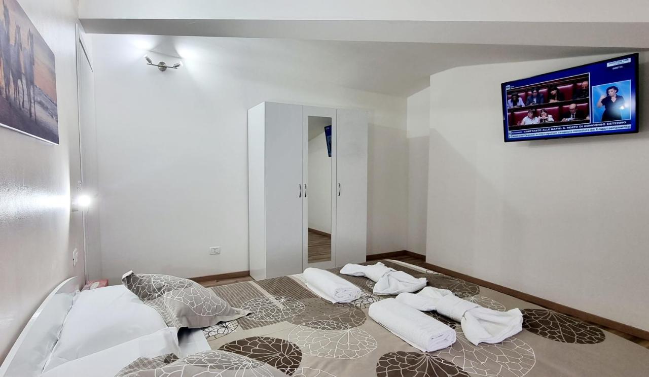 Guest Holiday Mandra 12 E 13 Реджо-нель-Емілія Екстер'єр фото